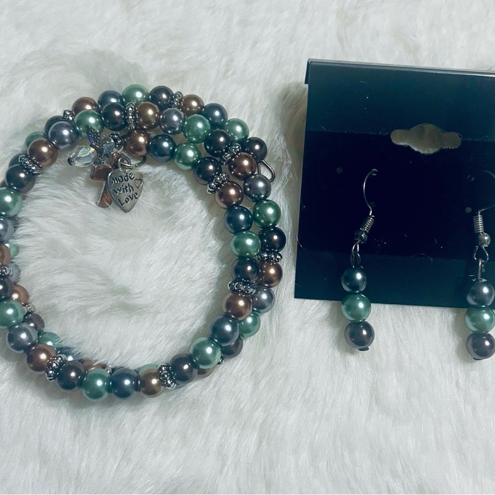 Elegant Multicolor Beaded Bracelet and Earring Set